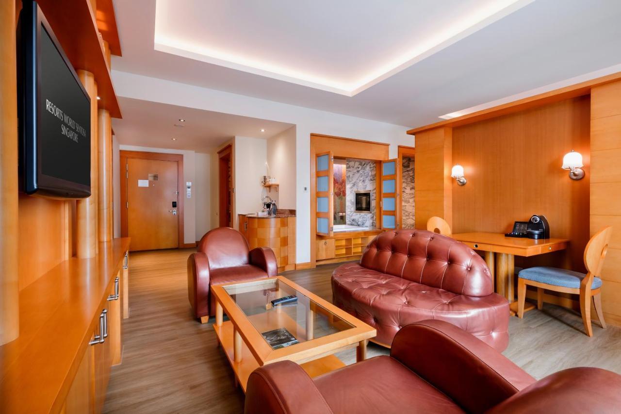 סינגפור Resorts World Sentosa - Hotel Michael מראה חיצוני תמונה